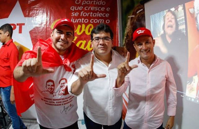 Partido dos Trabalhadores faz festa em Teresina para filiação de mais dois prefeitos
